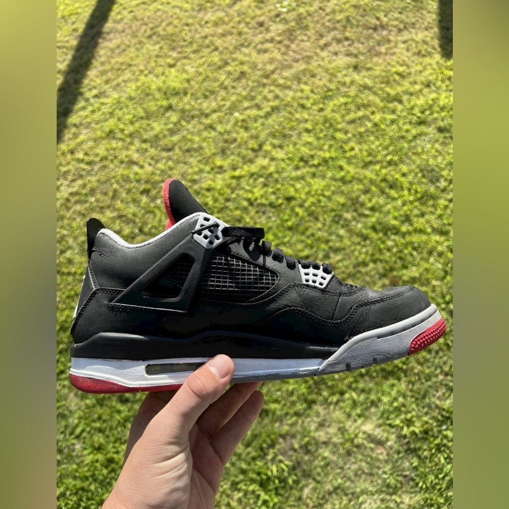 Jordan 4 Bred - Picture 6 of 9